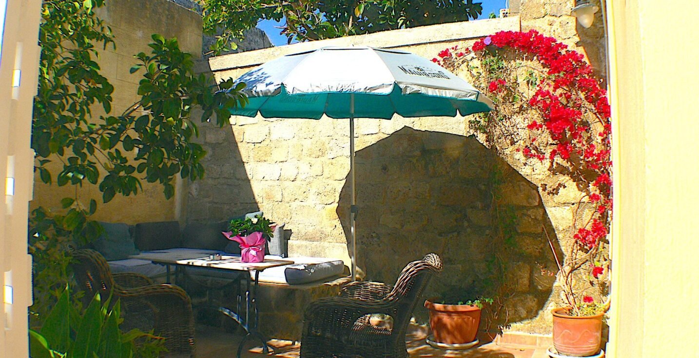Maison Roxanne in der Altstadt von Rhodos mit Garten